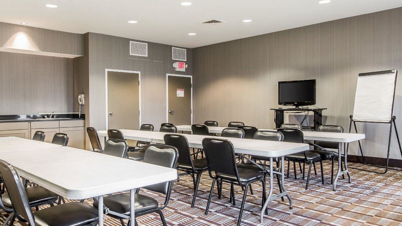 Photo of Others in Sullivan