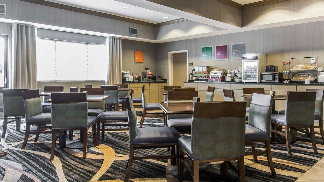 Photo of Others in Sullivan