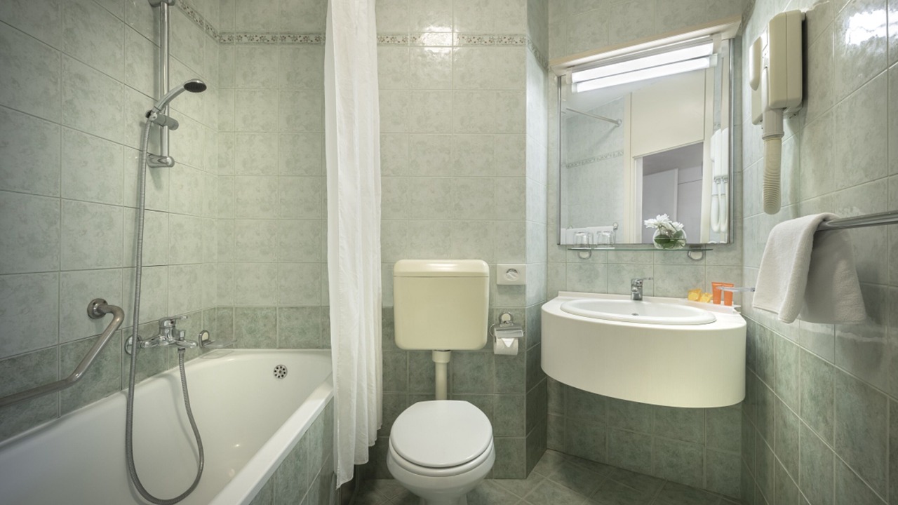 Photo of Bathroom in Brulo