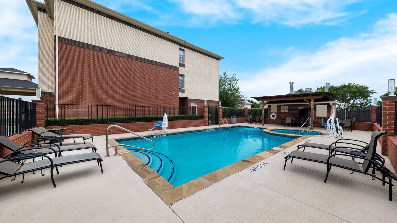 Photo of Outdoor in Lake Dallas