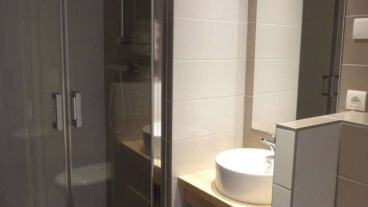 Photo of Bathroom in Centre-ville rive gauche
