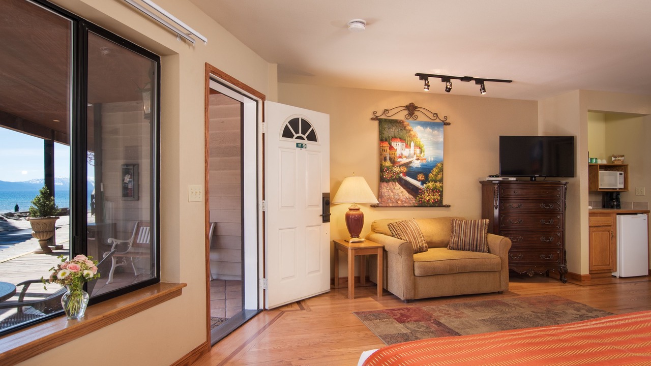 Photo of Others in Tahoe Vista