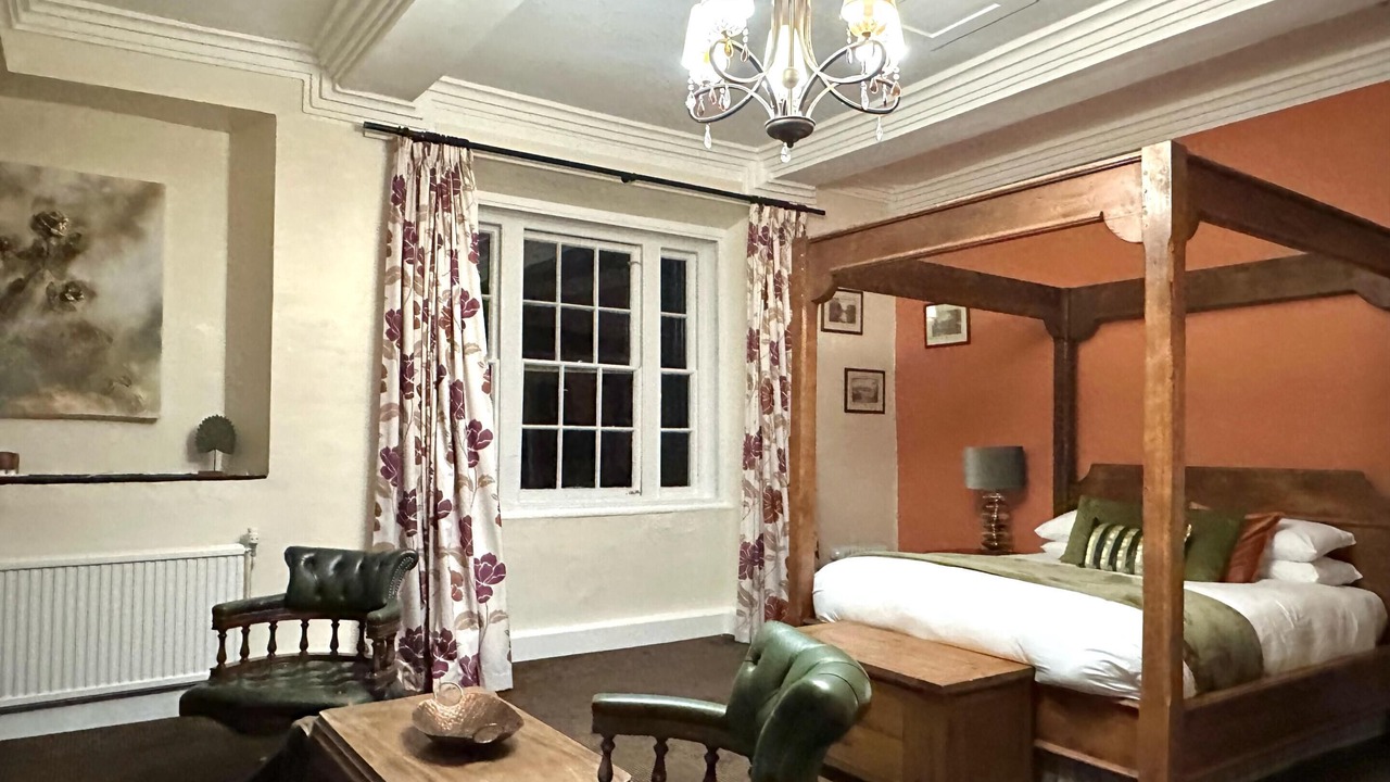 Photo of Bedroom in Scole