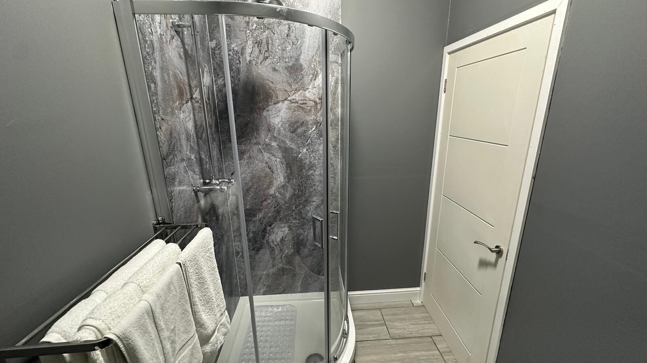 Photo of Bathroom in Scole