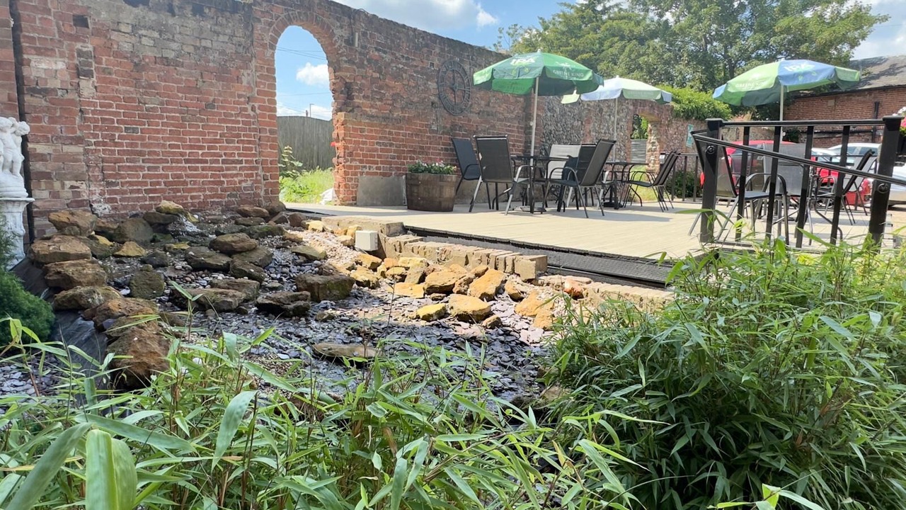 Photo of Patio Balcony in Scole