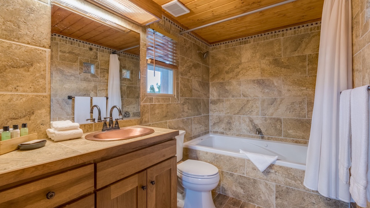 Photo of Bathroom in Solar Ranch
