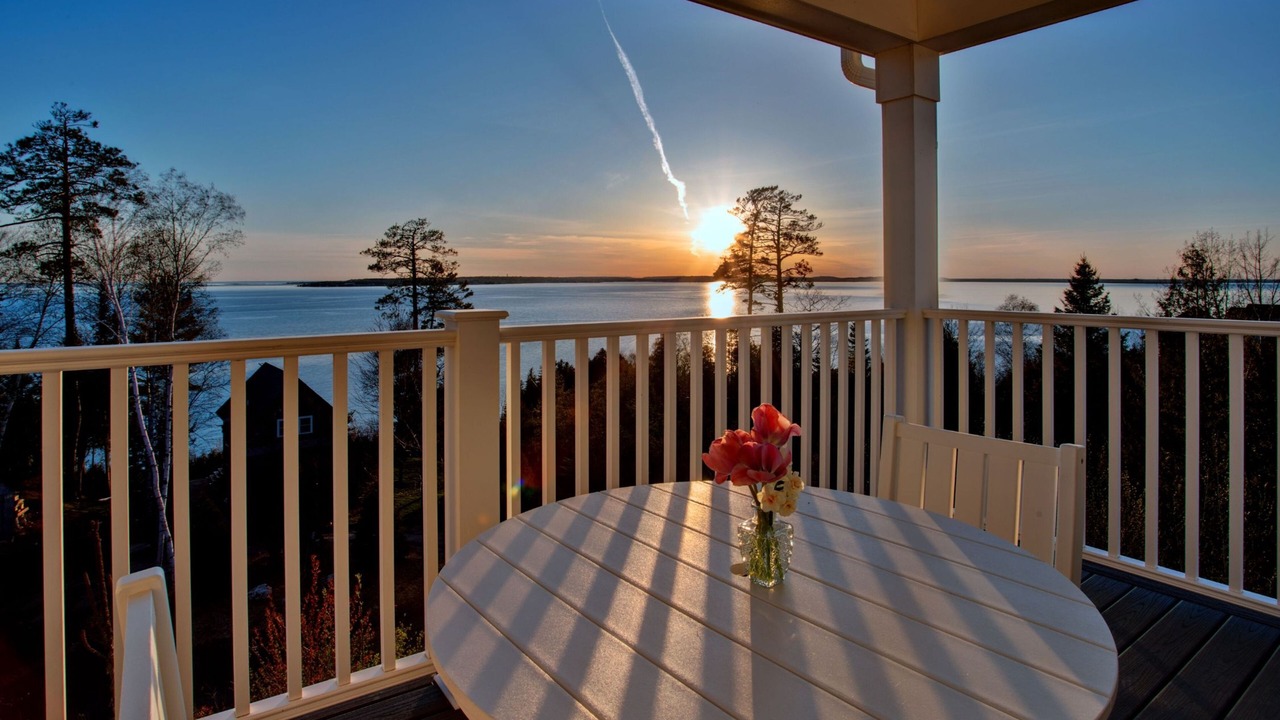 Photo of Patio Balcony in Mackinac Island