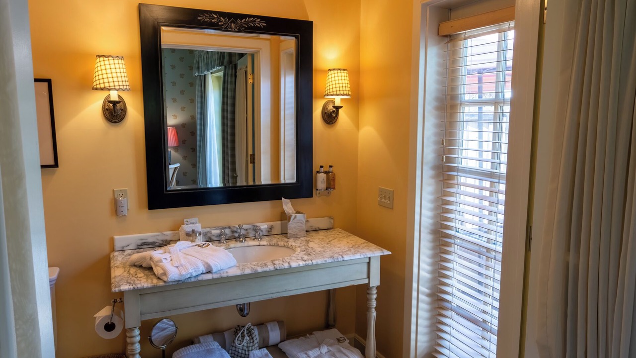 Photo of Bathroom in Upper Lake