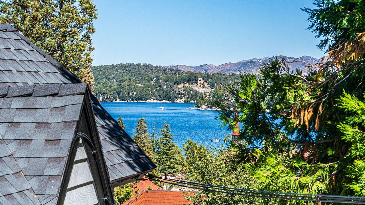 Photo of Others in Lake Arrowhead