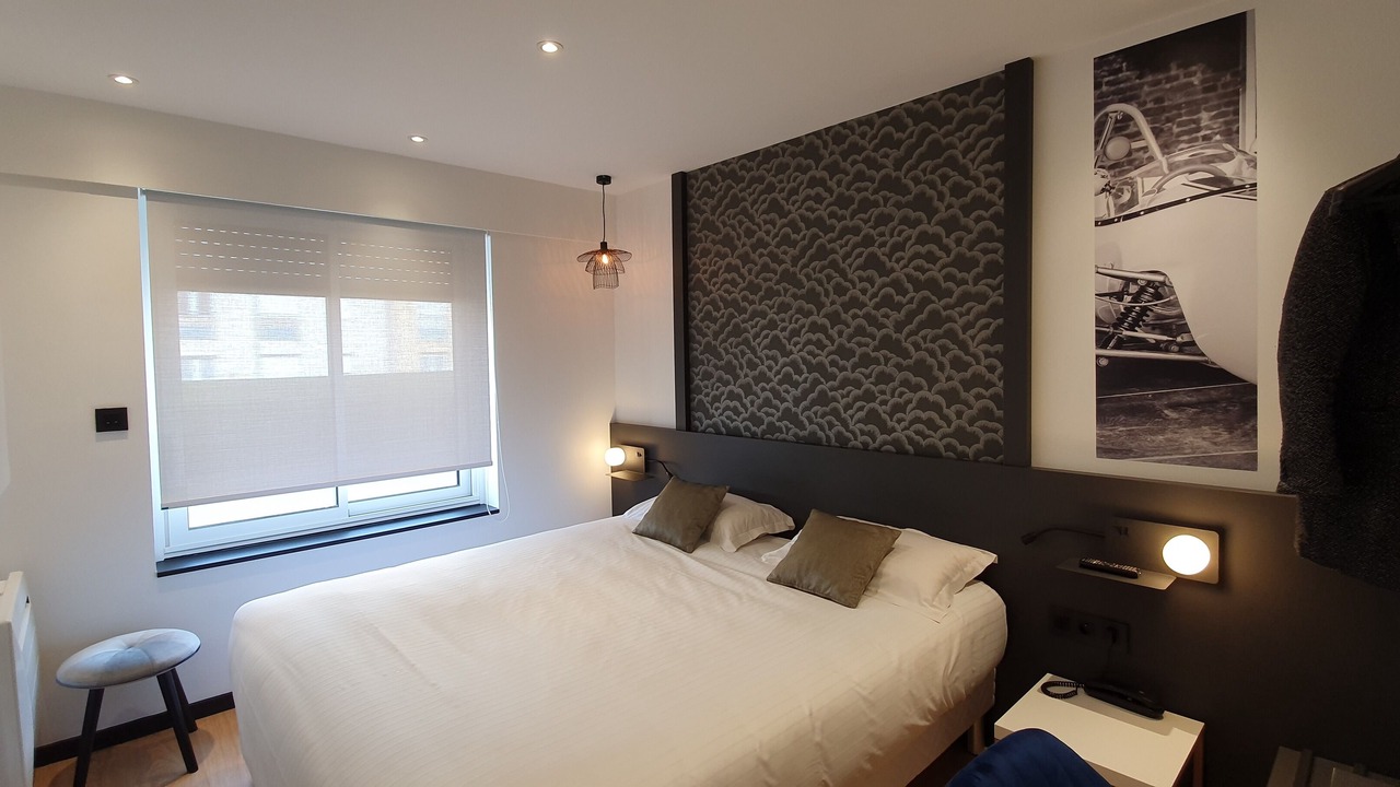 Photo of Bedroom in Chartres-de-Bretagne