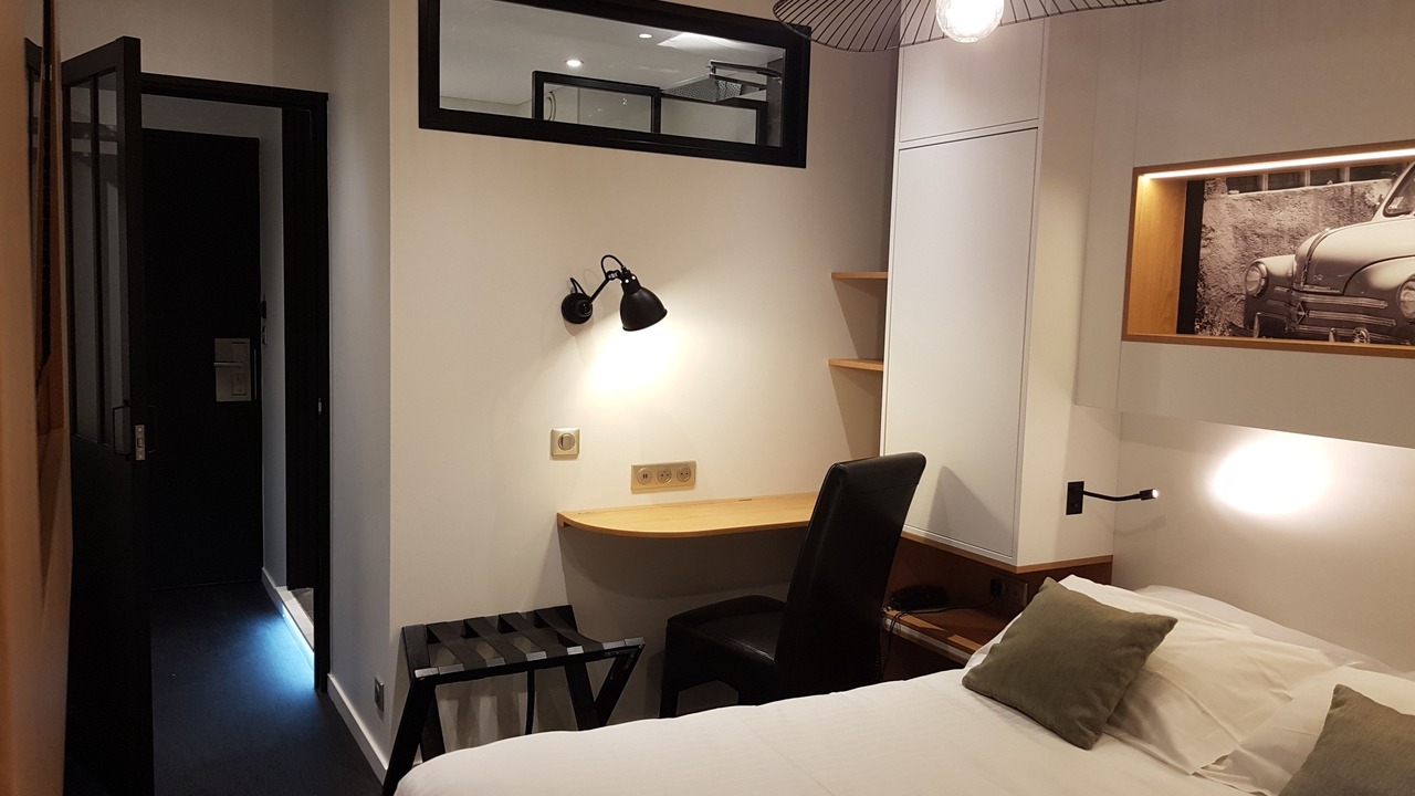 Photo of Bedroom in Chartres-de-Bretagne