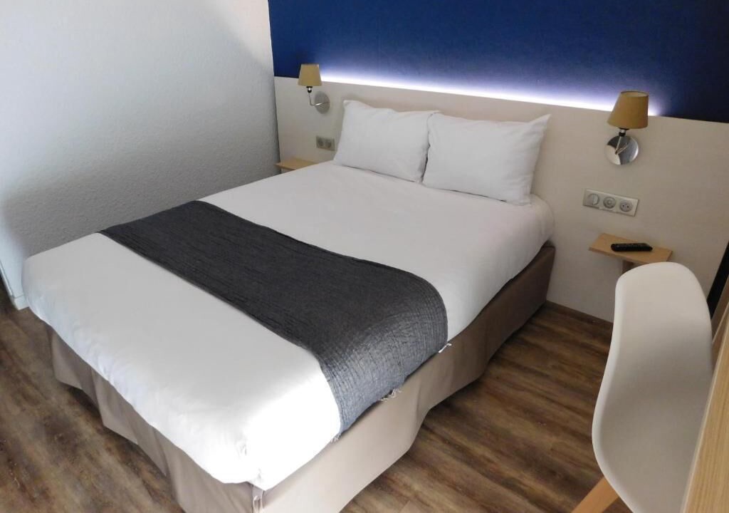 Photo of Others in Argentan