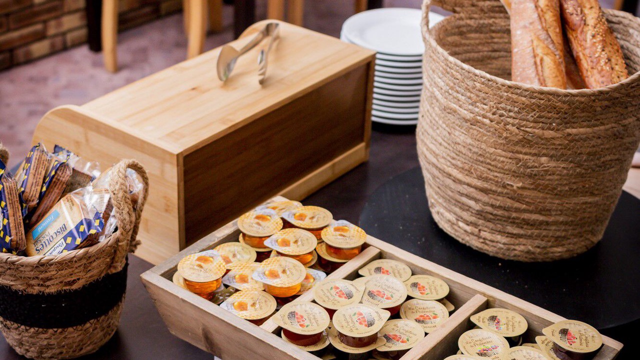 Photo of Others in Gap