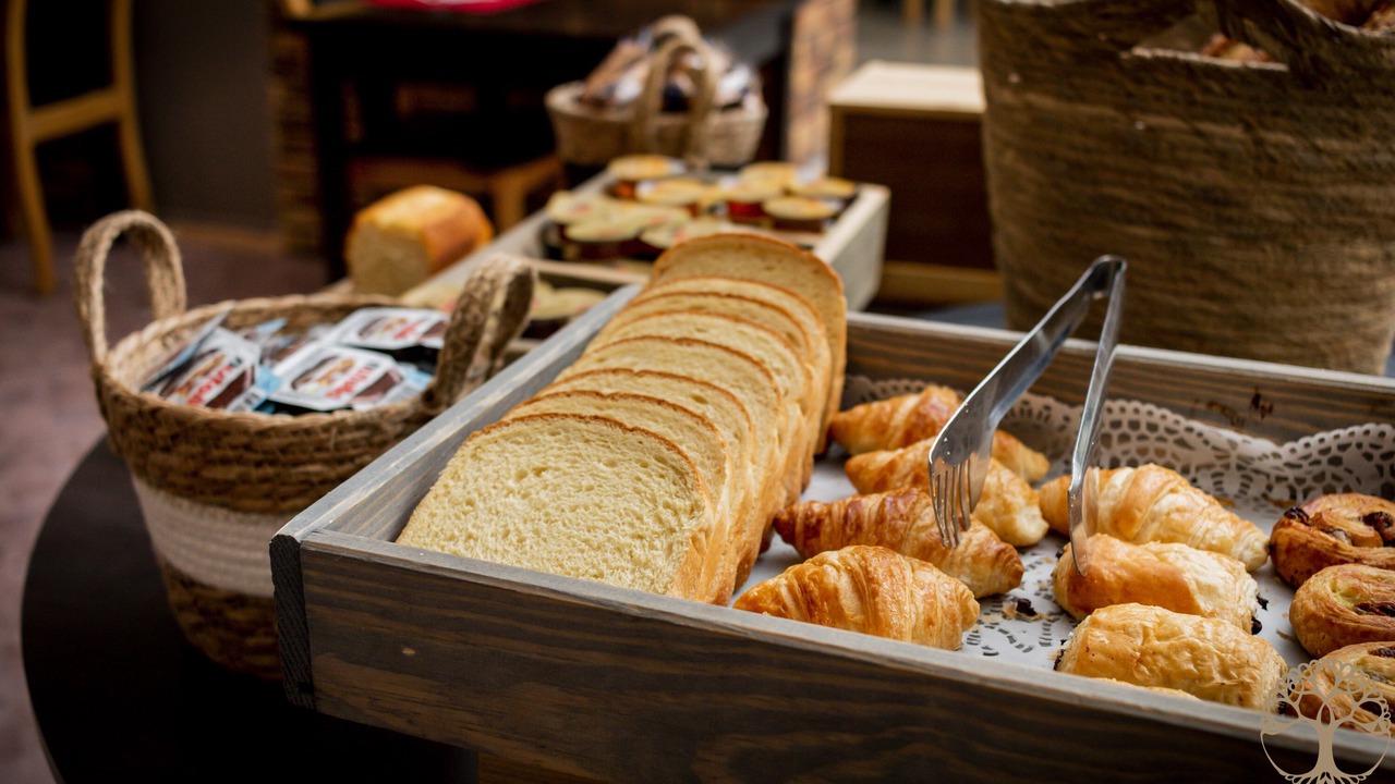 Photo of Others in Gap