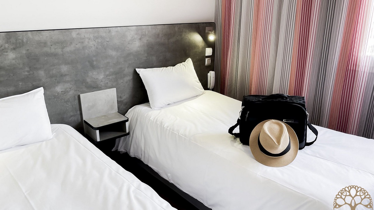 Photo of Bedroom in Gap