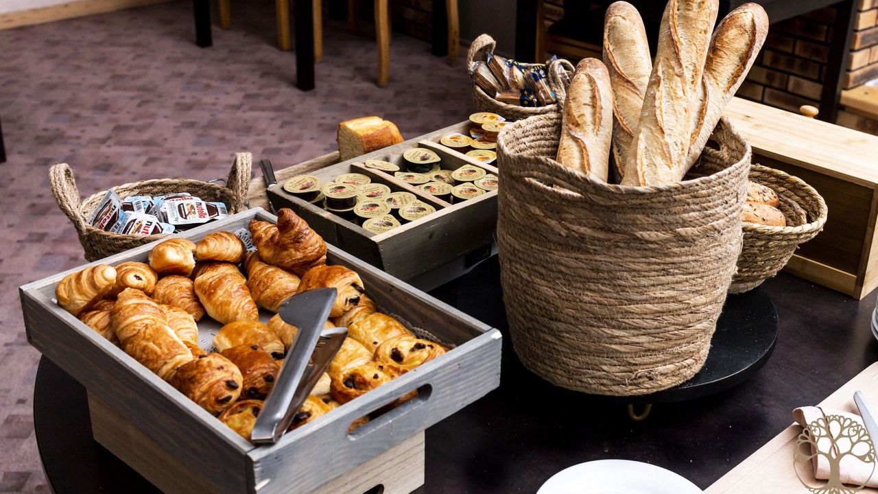 Photo of Others in Gap