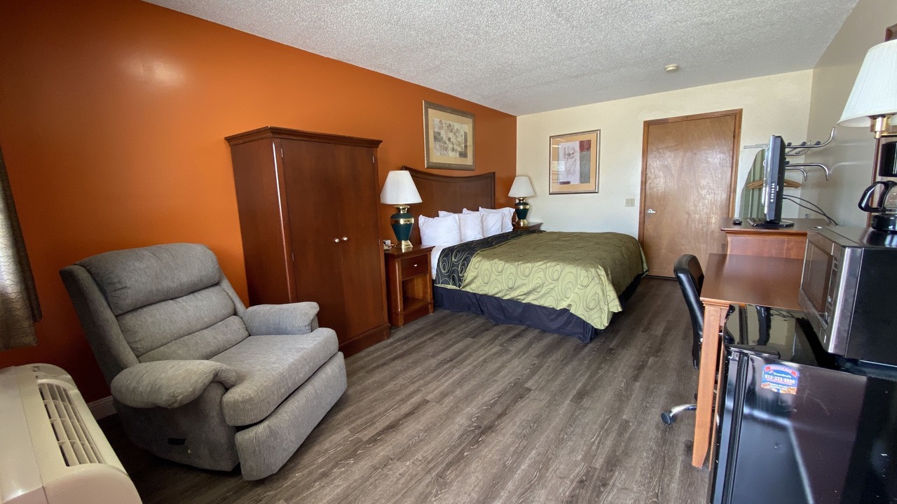 Photo of Bedroom in Baxley