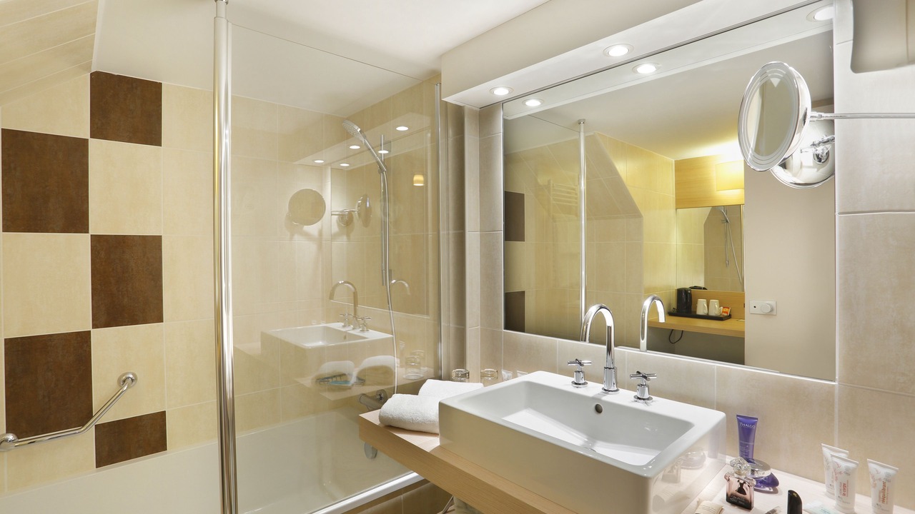 Photo of Others in Saint-Jean-d'Ardieres