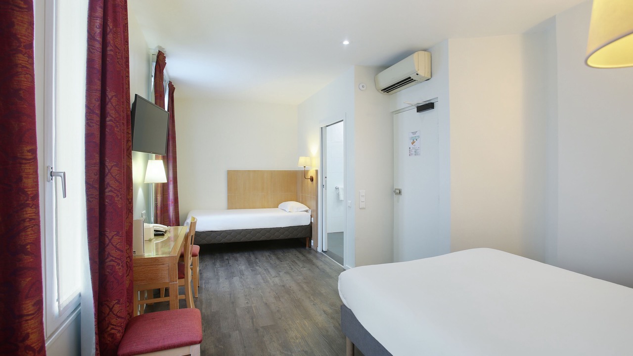Photo of Bedroom in Issy-les-Moulineaux