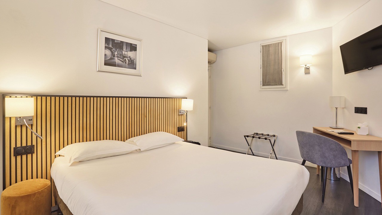 Photo of Bedroom in Issy-les-Moulineaux