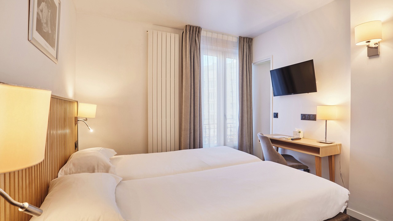Photo of Bedroom in Issy-les-Moulineaux