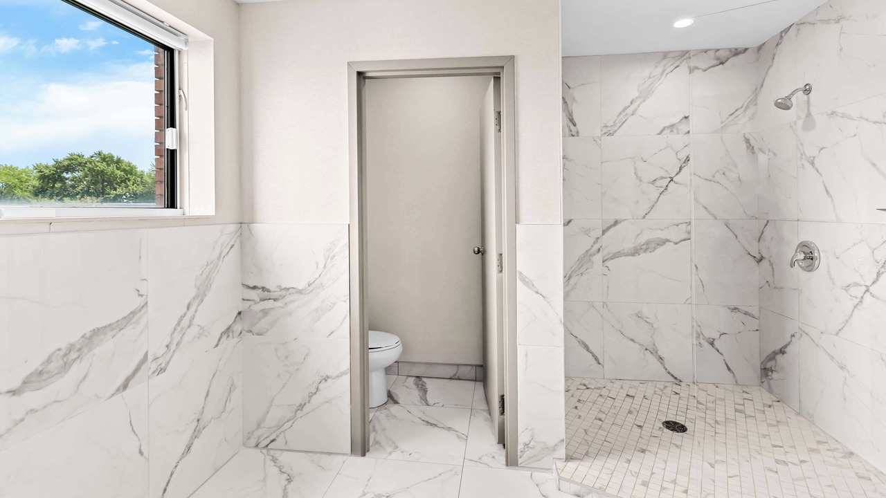 Photo of Bathroom in Pointe-aux-Trembles