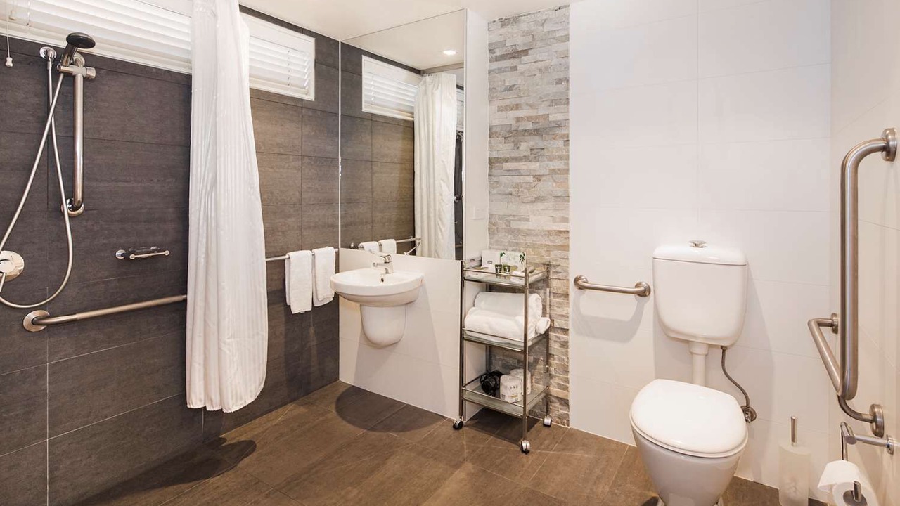 Photo of Bathroom in Golden Point