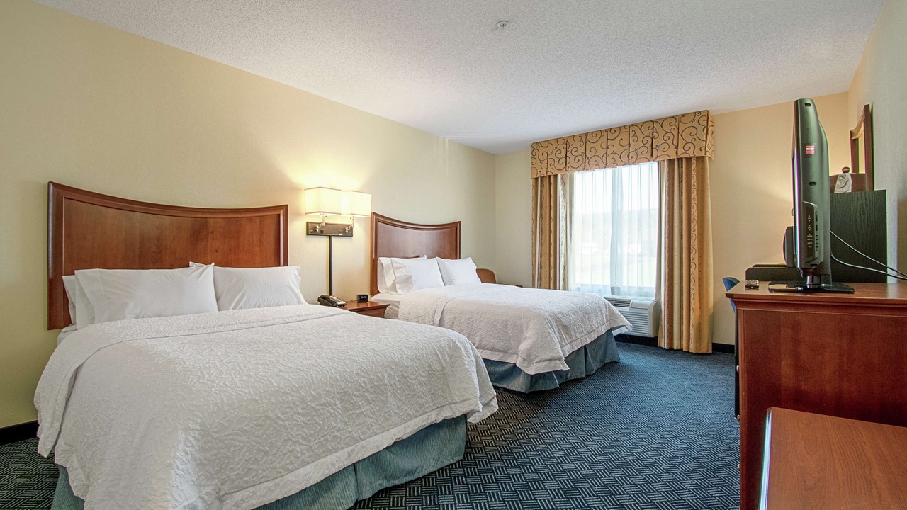 Photo of Bedroom in Pine Grove