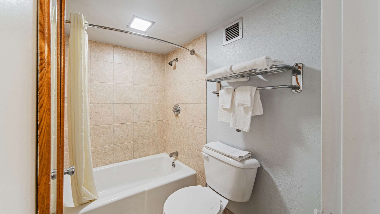 Photo of Bathroom in Central Oklahoma City
