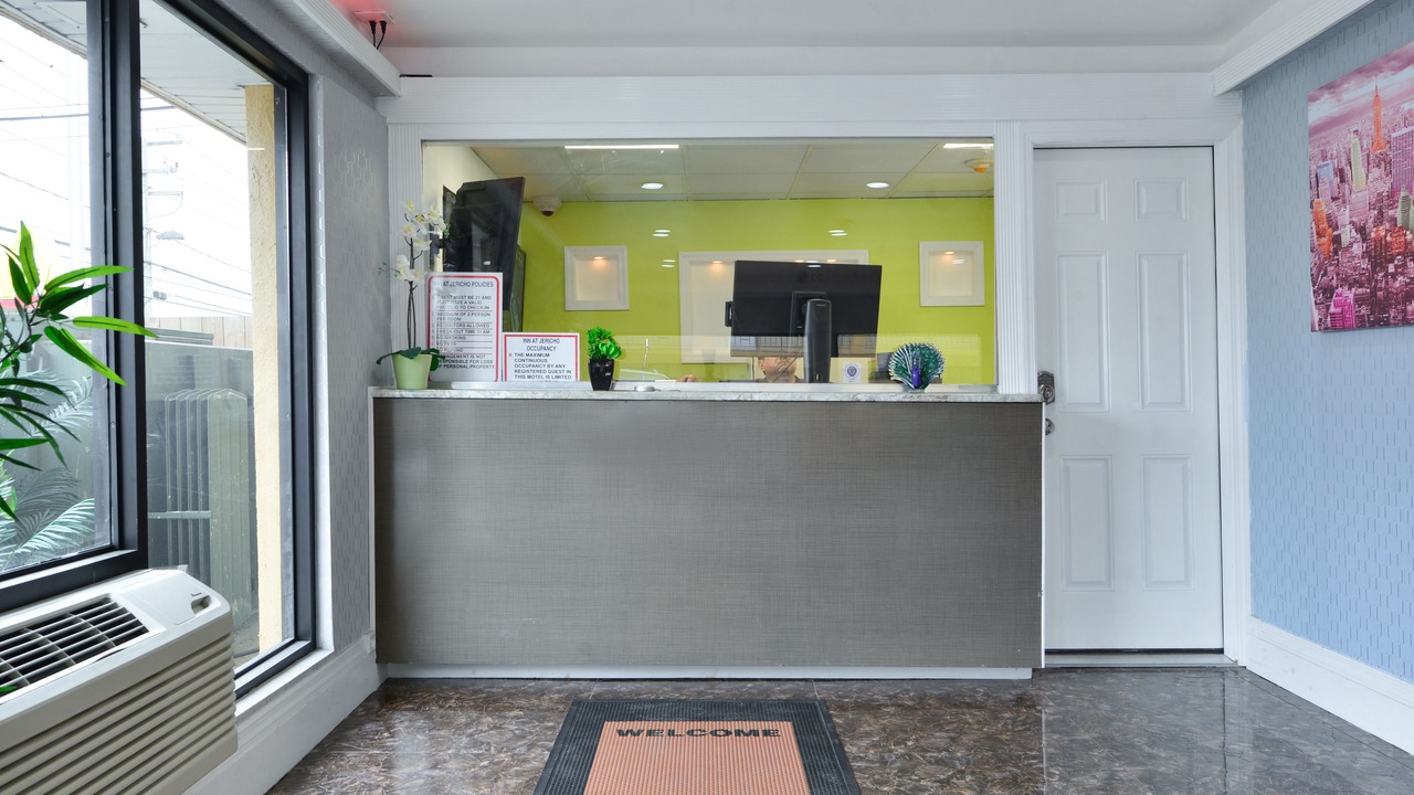 Photo of Others in Jericho