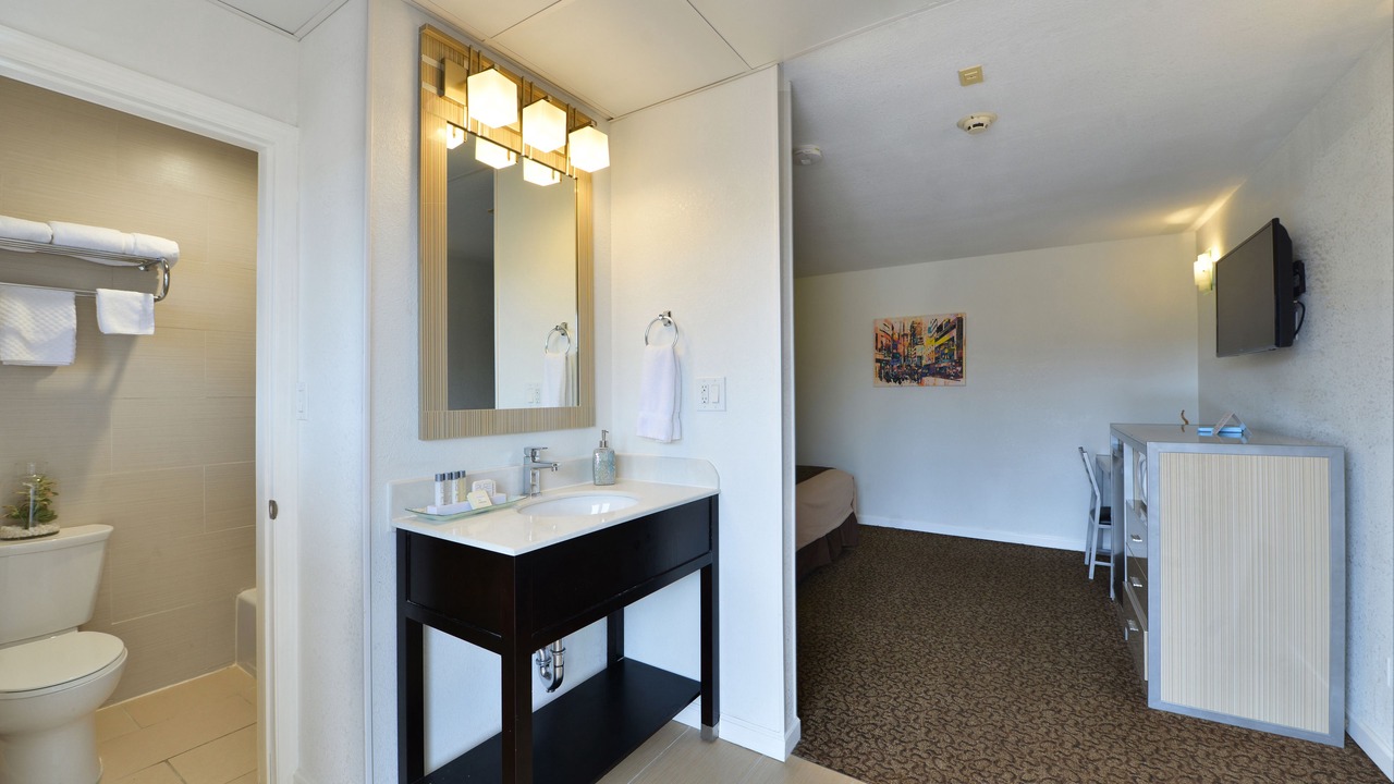 Photo of Bathroom in Jericho