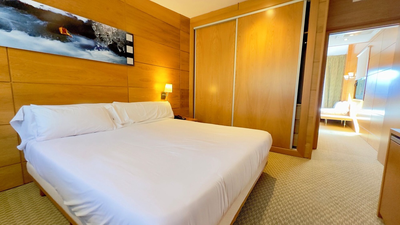Photo of Bedroom in Toses