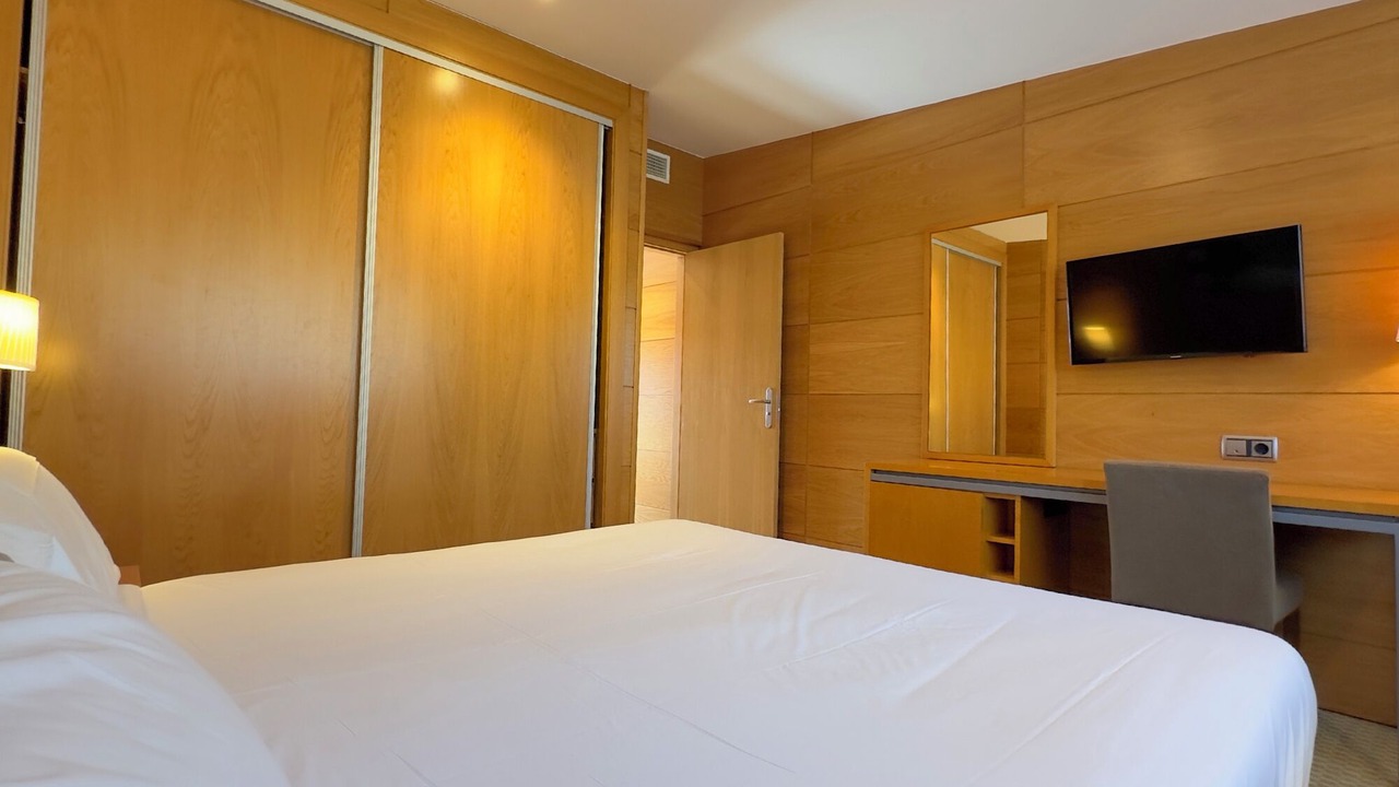 Photo of Bedroom in Toses