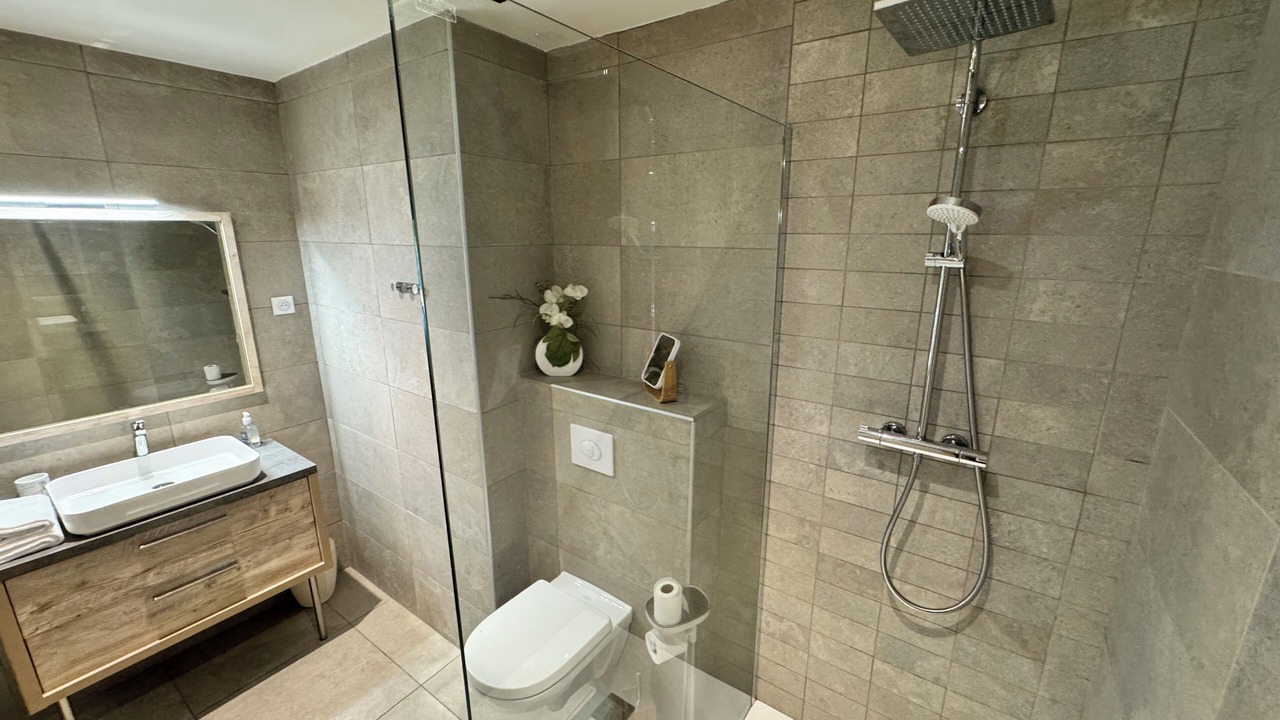 Photo of Bathroom in Costieres