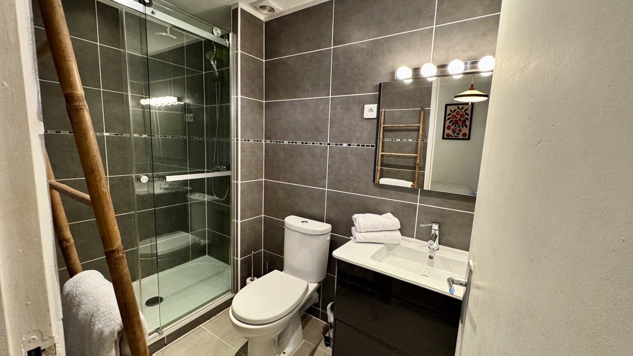 Photo of Bathroom in Costieres