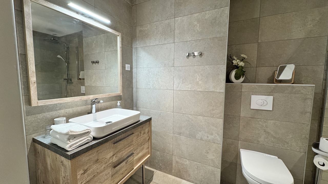 Photo of Bathroom in Costieres
