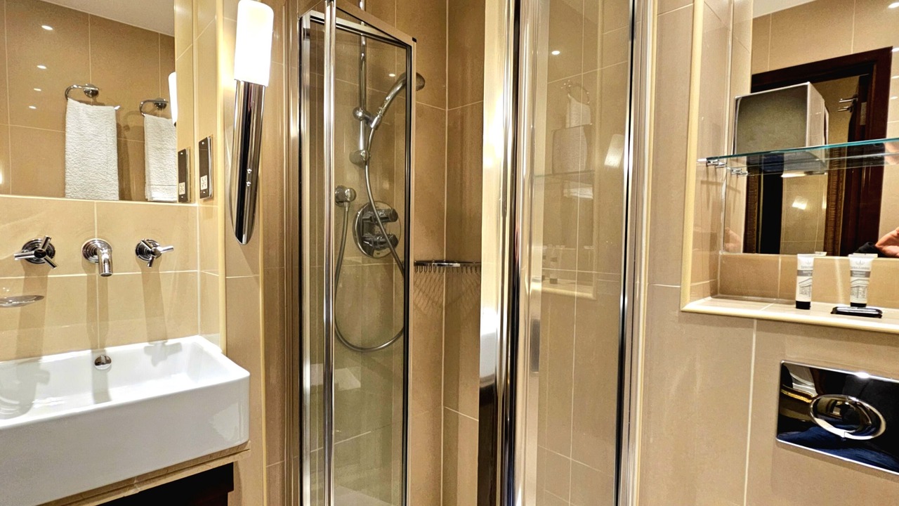 Photo of Bathroom in Lancaster Gate