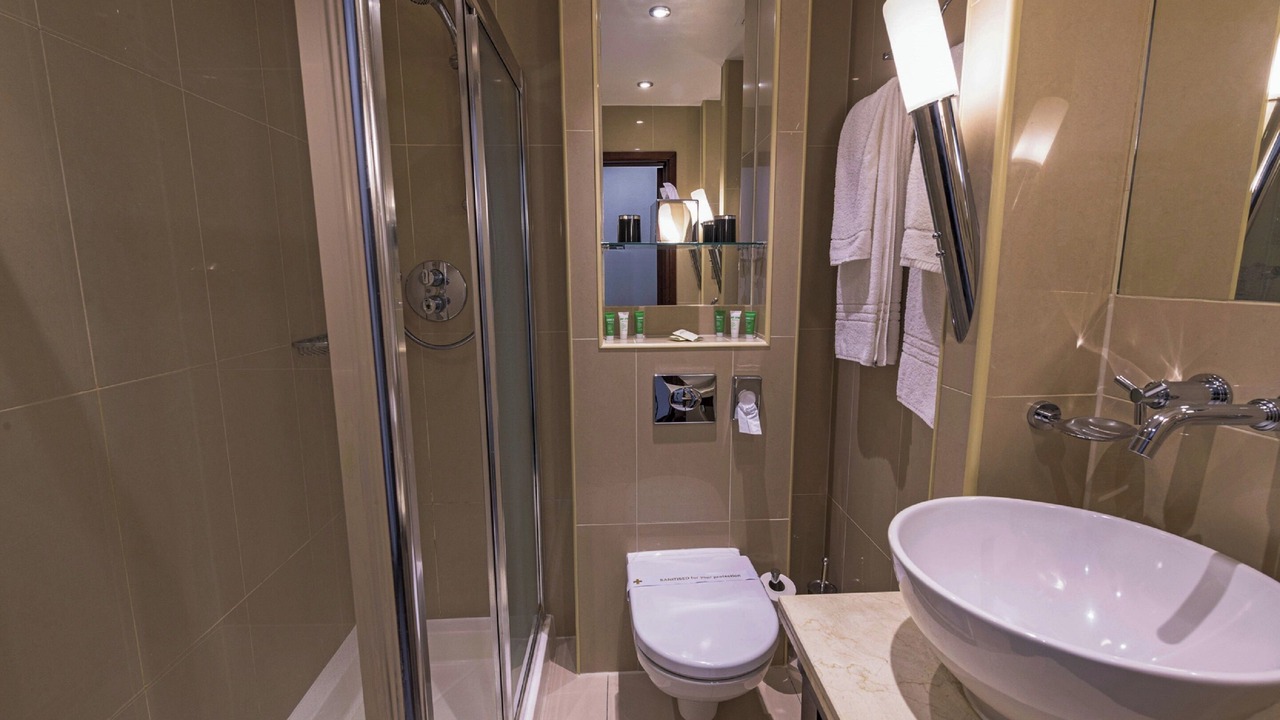 Photo of Bathroom in Lancaster Gate