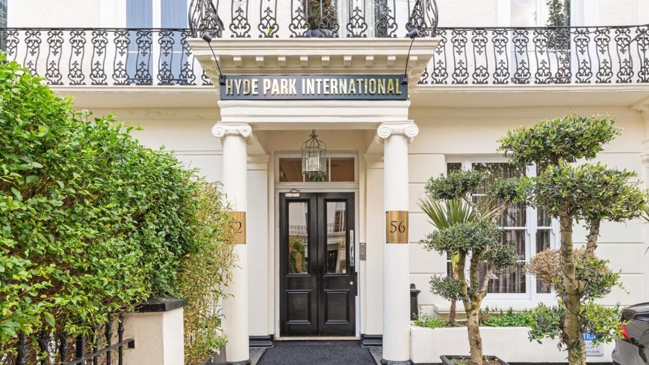 Photo of Outdoor in Lancaster Gate