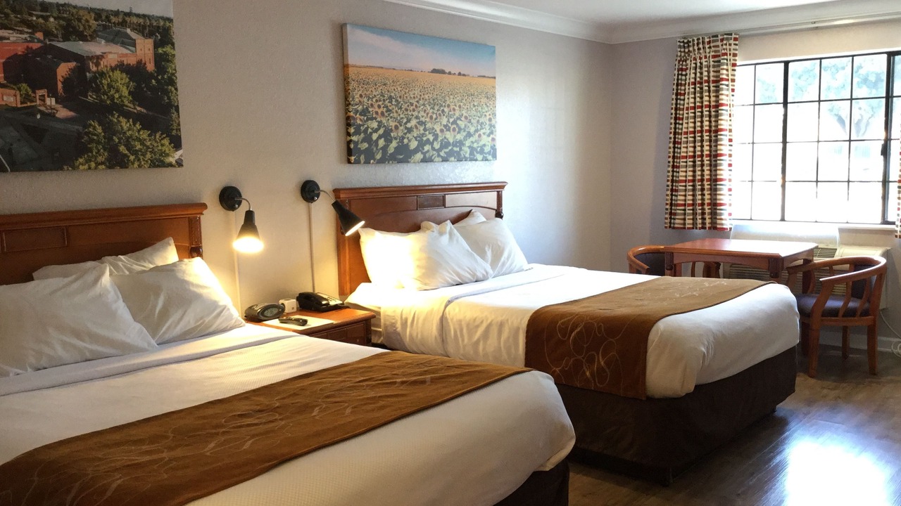 Photo of Bedroom in Woodland