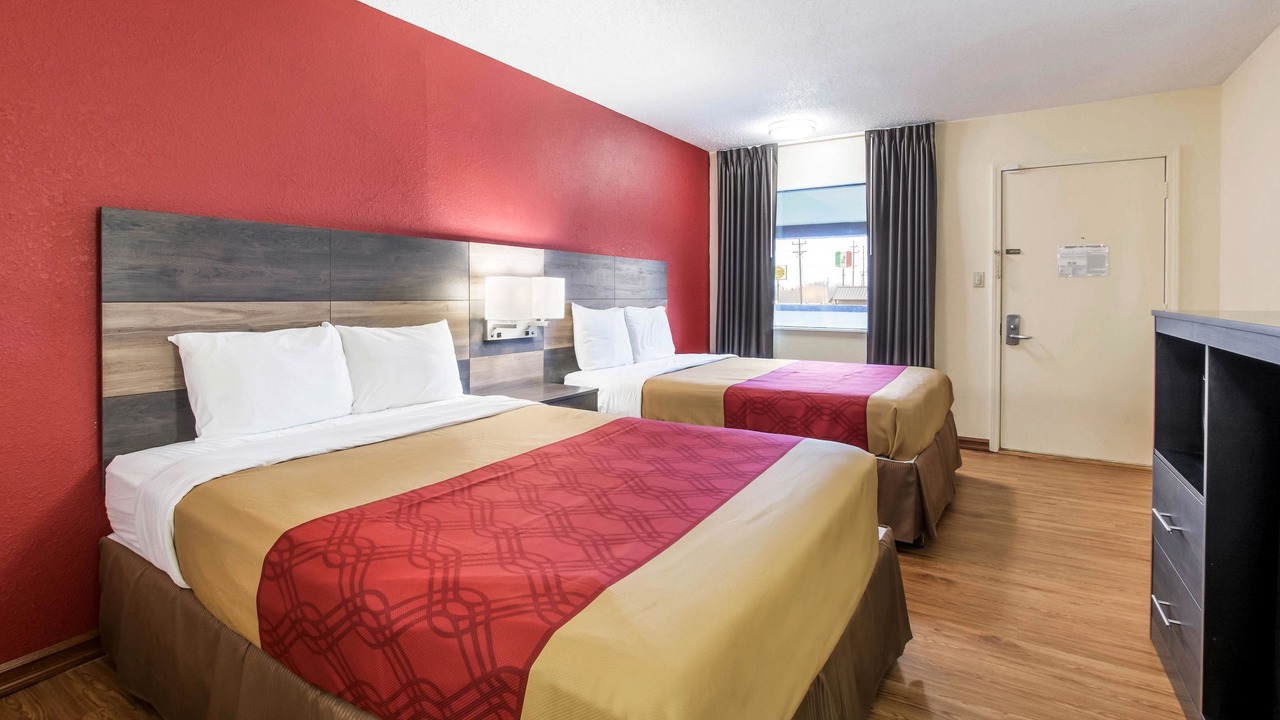 Photo of Bedroom in Cloverdale