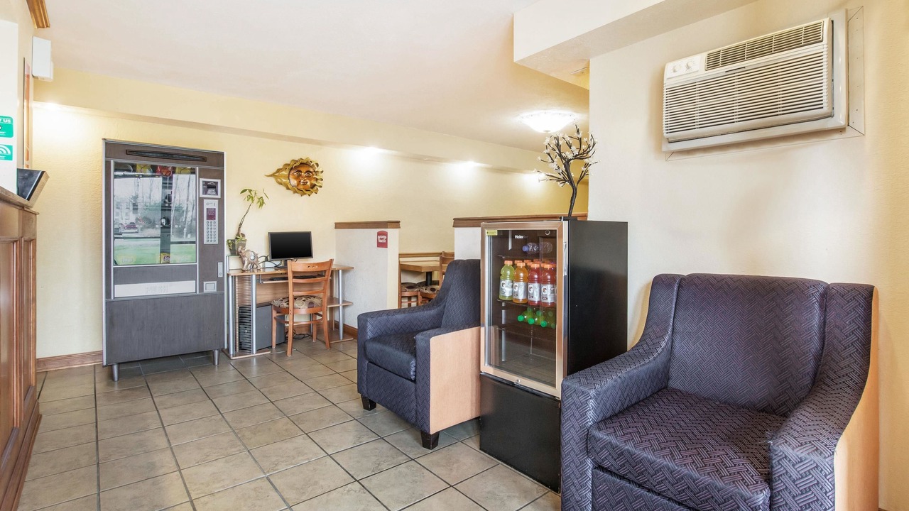 Photo of Others in Cloverdale