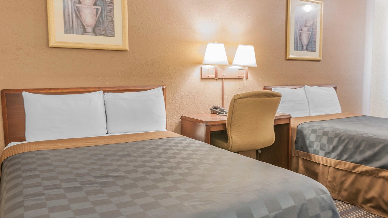 Photo of Others in Cloverdale