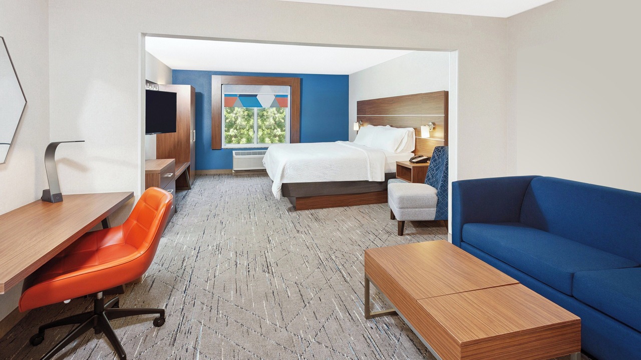 Photo of Bedroom in Champaign