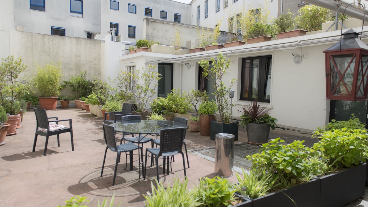 Photo of Patio Balcony in Richebourg - Saint-Clement