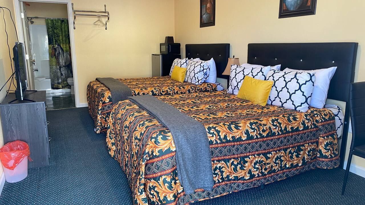 Photo of Bedroom in Lovell