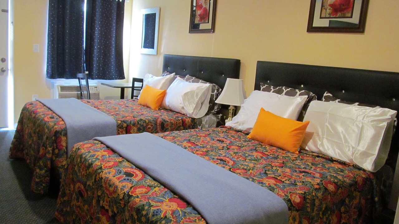 Photo of Bedroom in Lovell