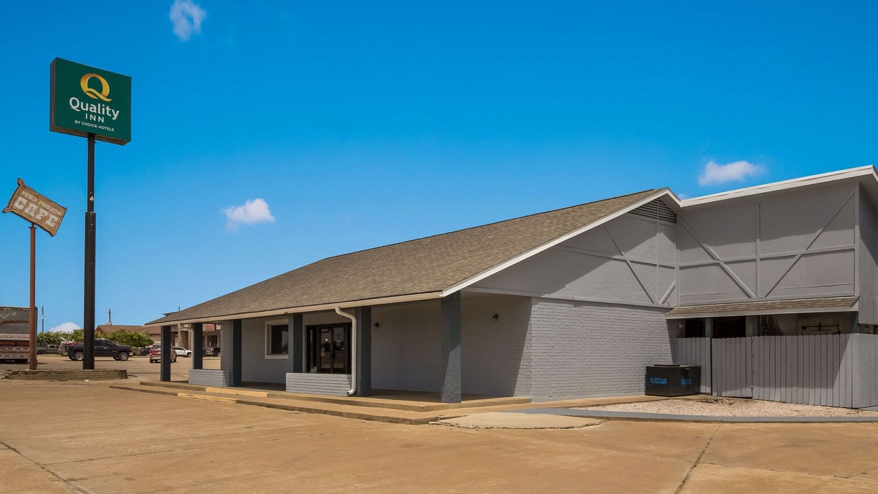 Photo of Outdoor in Madisonville
