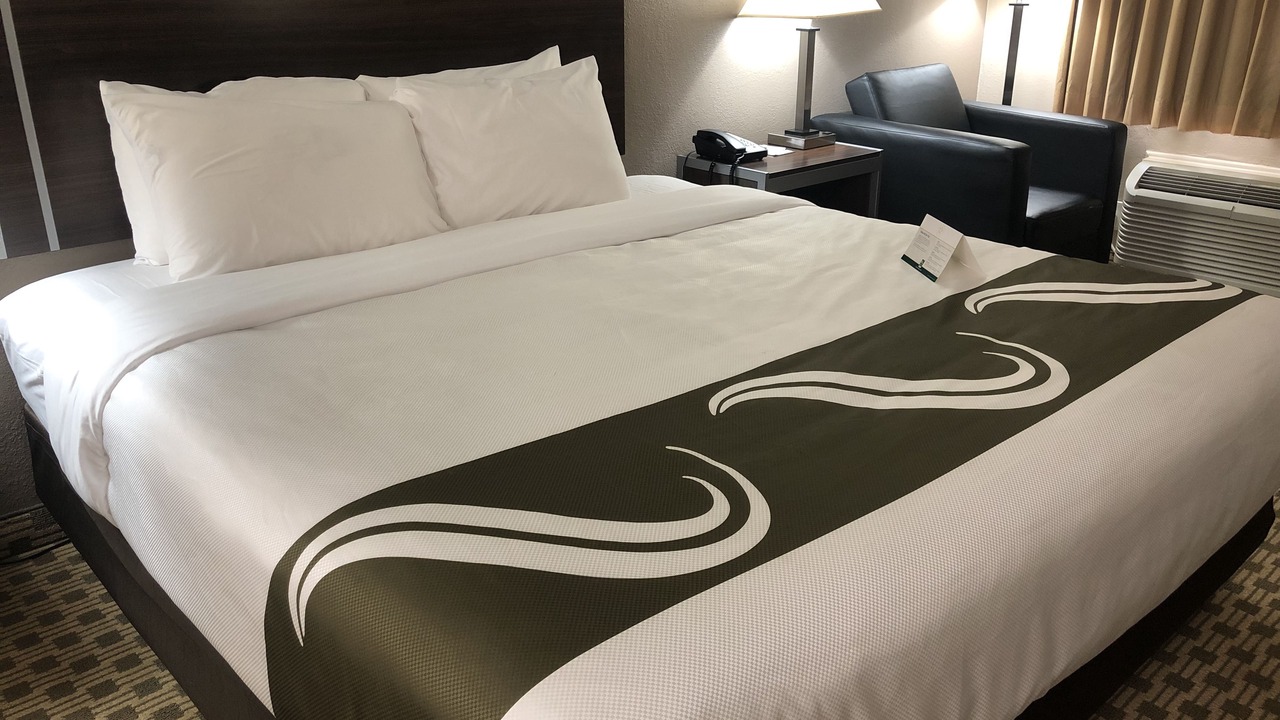 Photo of Bedroom in Madisonville