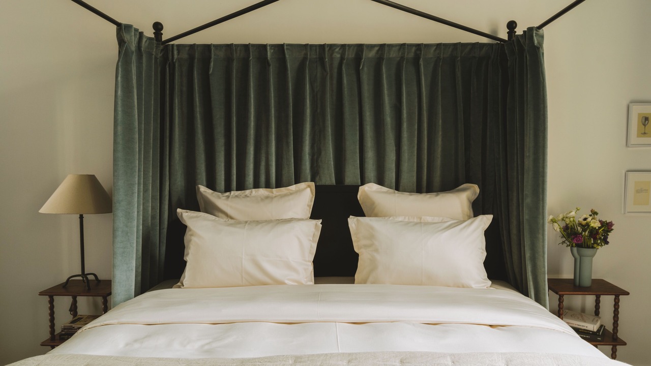 Photo of Bedroom in Chambolle-Musigny